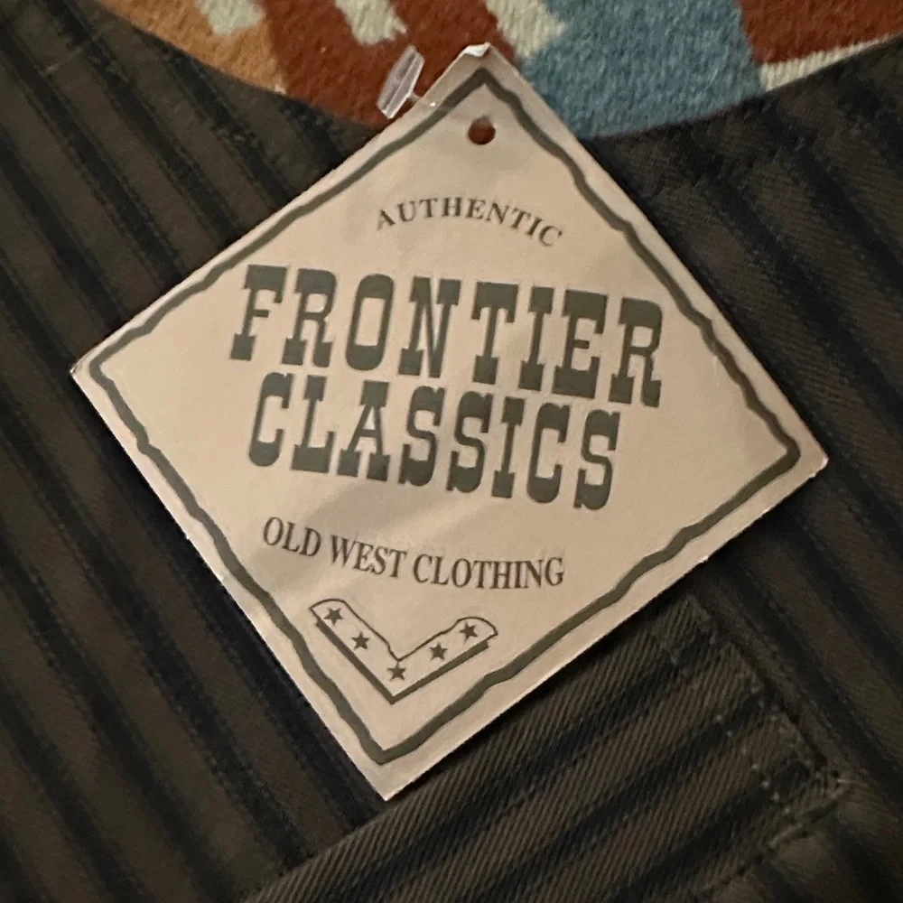 Frontier Classics Outlaw Vest - Picture 4 of 6
